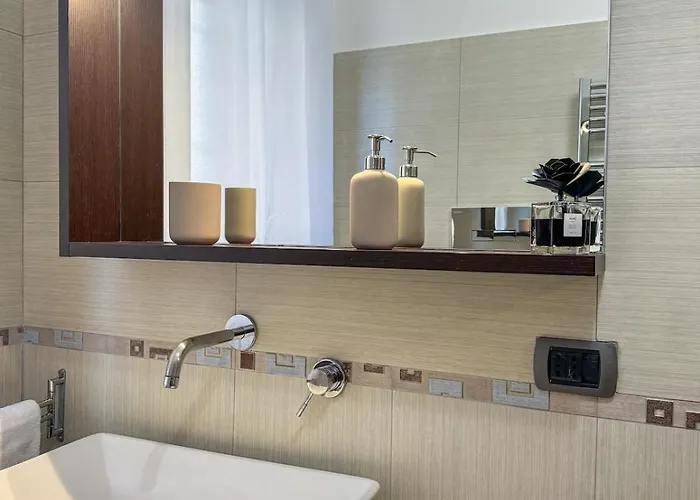 Dolce Aurelio Vicino Metro A Apartment *